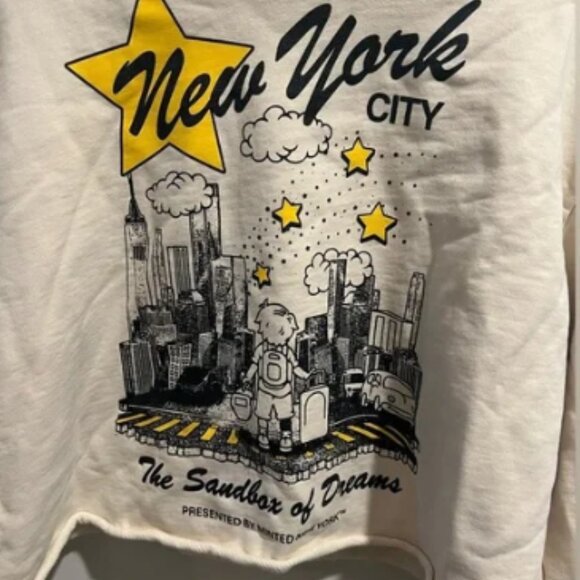 Minted New York Sandbox of Dreams, Crop - Picture 2 of 4